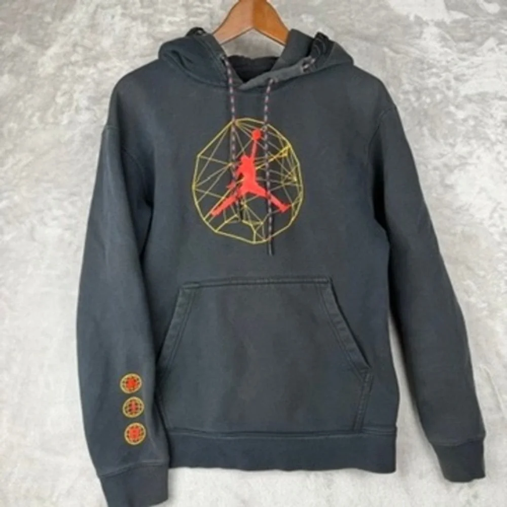 Jordan Brand Hoodie Mens‎ Pullover Gray Graphic Jumpman Athletic Sweatshirt